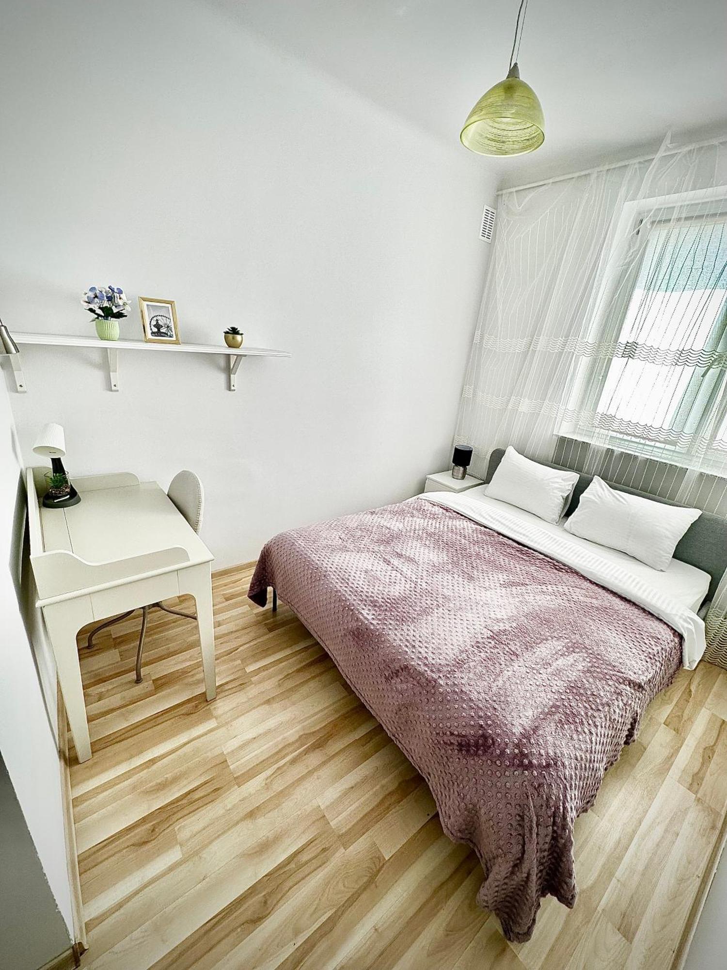 Apartament Blisko Centrum Apartment Варшава Екстериор снимка